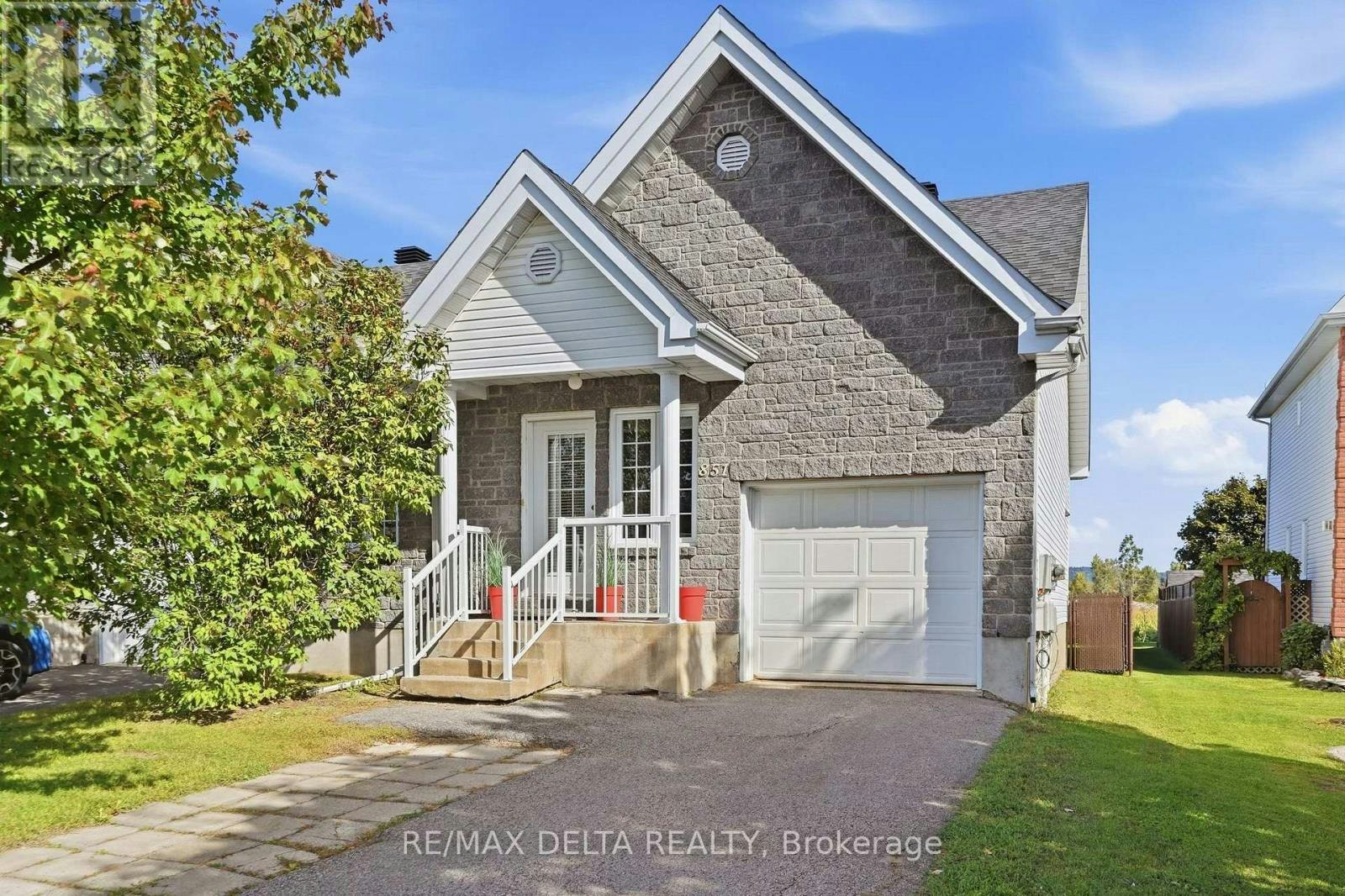 851 Nelson Street W, Hawkesbury, ON, K6A 3T3