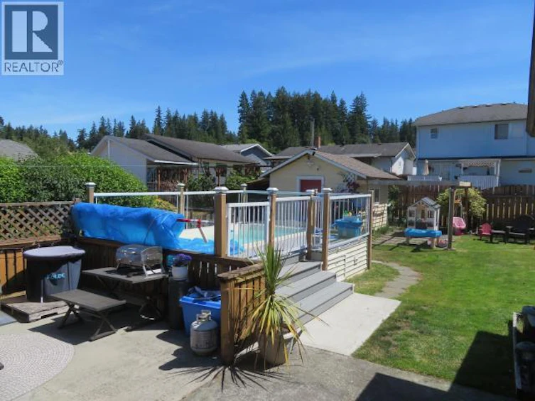 4678 Ontario Avenue, Powell River, BC, V8A 5L6 - 11