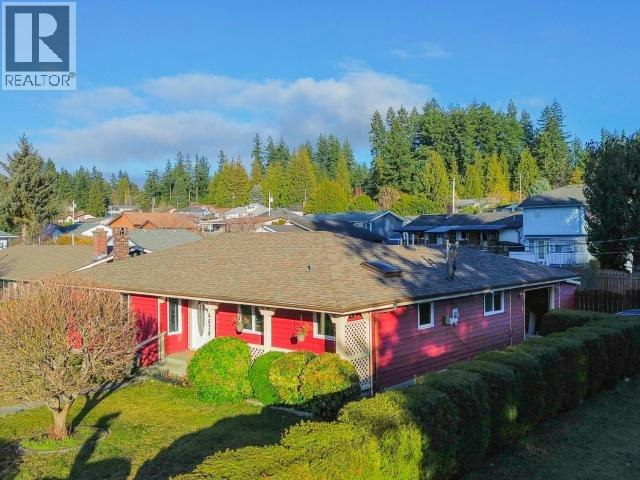 4678 Ontario Avenue, Powell River, BC, V8A 5L6 - 36