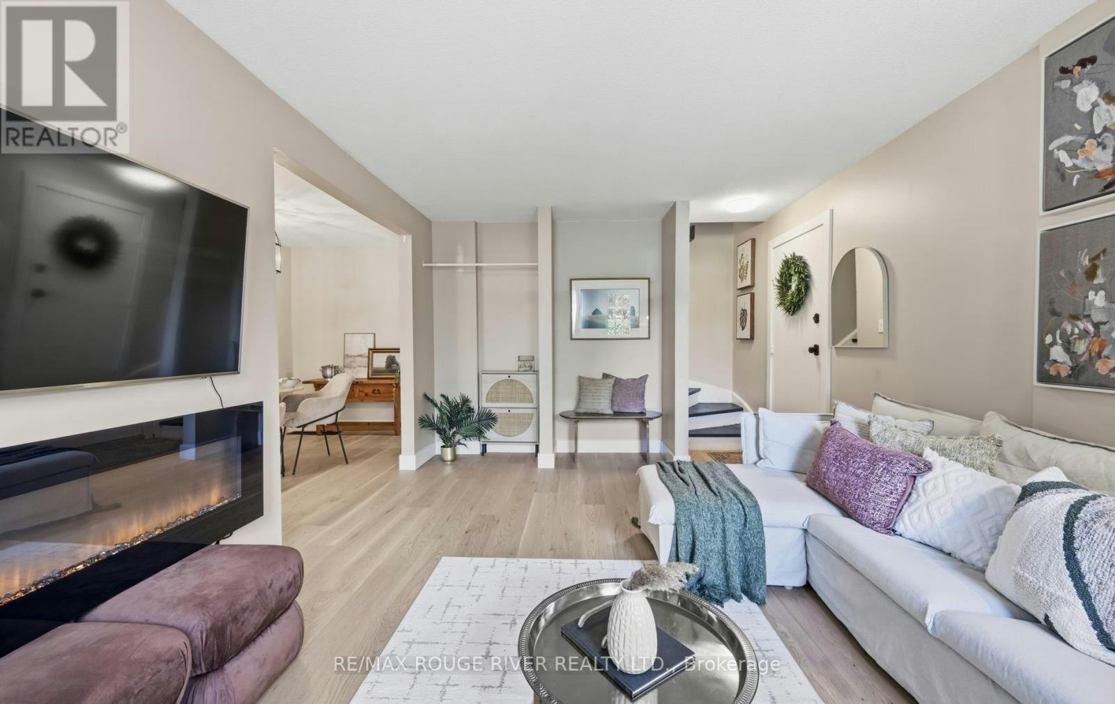 72-960 Glen Street, Oshawa, ON, L1J 6E8 - 9