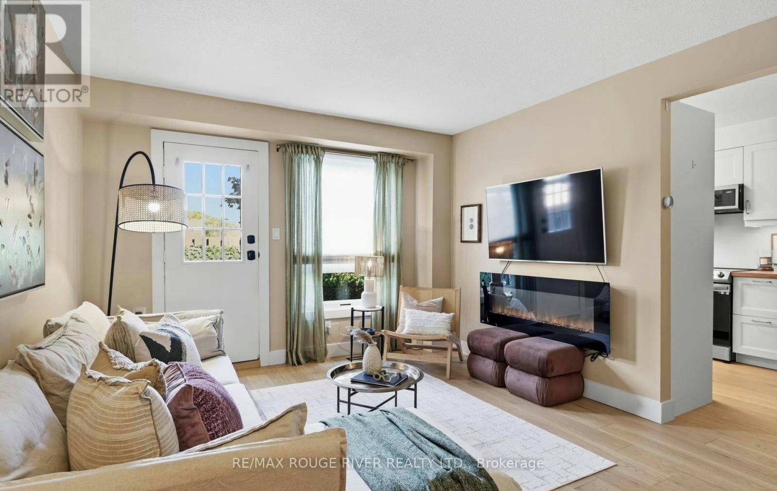 72-960 Glen Street, Oshawa, ON, L1J 6E8 - 6