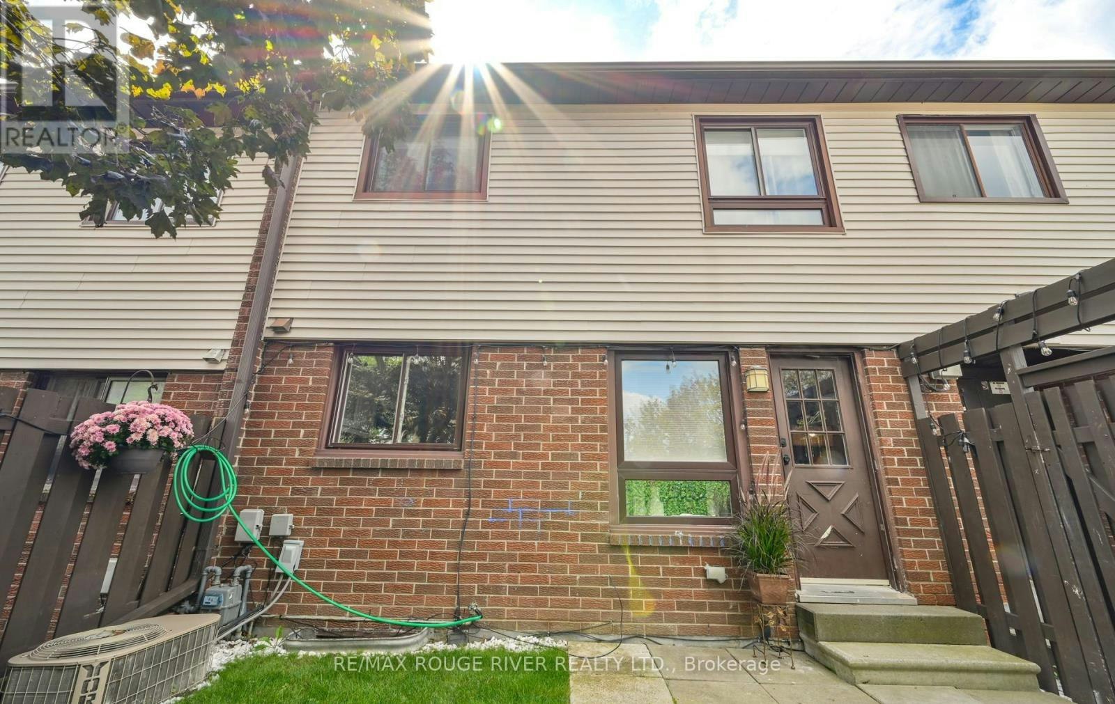 72-960 Glen Street, Oshawa, ON, L1J 6E8 - 34