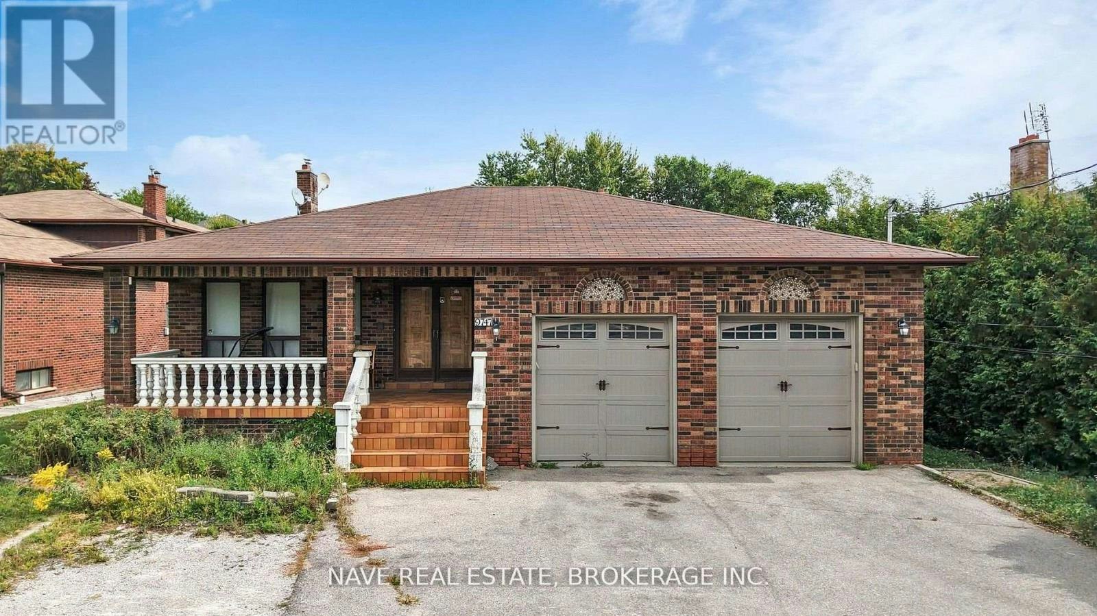9747 Bathurst Street, Vaughan, ON, L4C 3X5