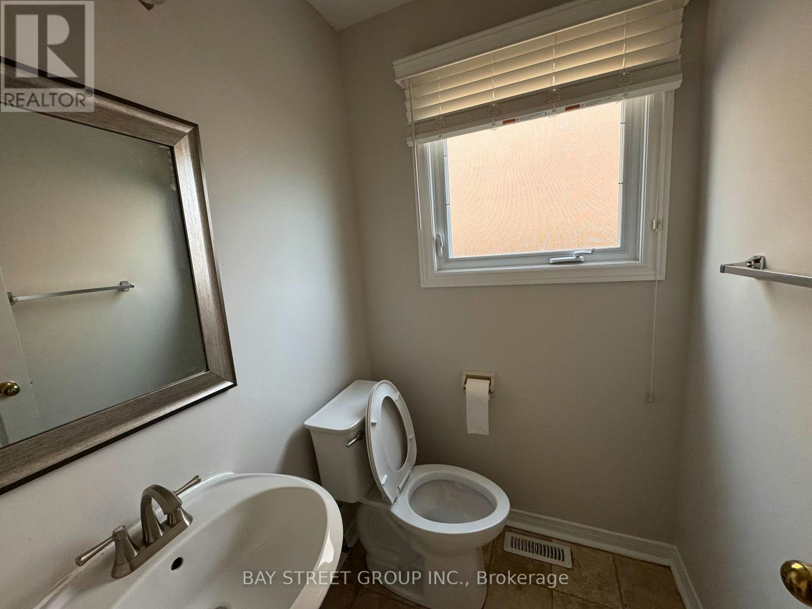 2034 Oxford Avenue, Oakville, ON, L6H 4K7 - 8