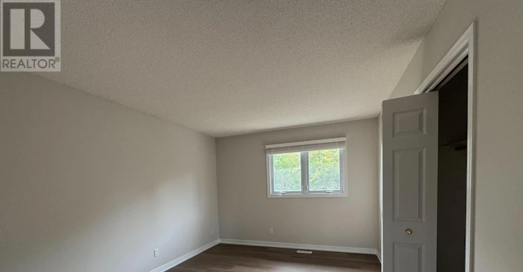 2034 Oxford Avenue, Oakville, ON, L6H 4K7 - 15