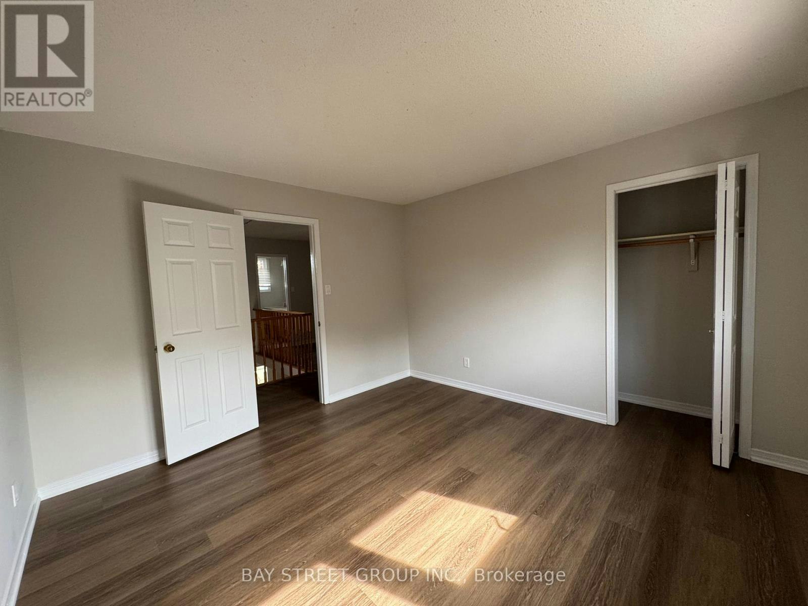 2034 Oxford Avenue, Oakville, ON, L6H 4K7 - 14
