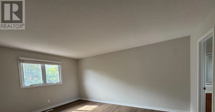 2034 Oxford Avenue, Oakville, ON, L6H 4K7 - 11