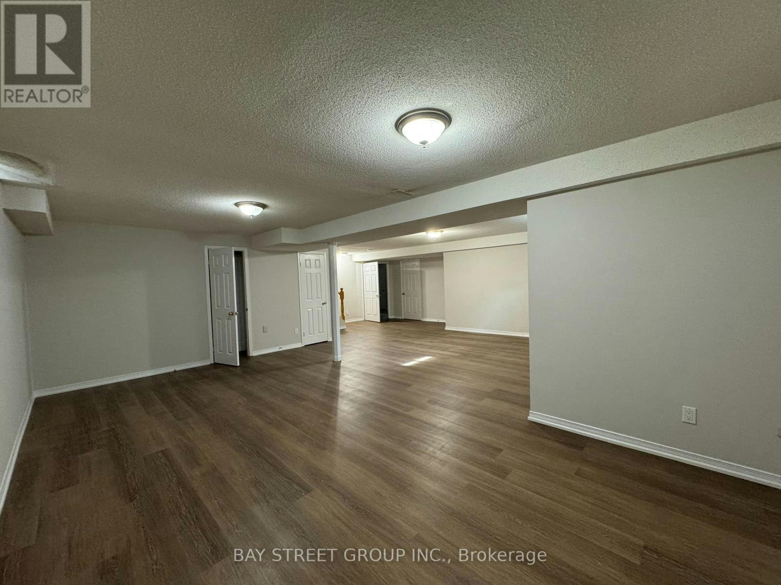 2034 Oxford Avenue, Oakville, ON, L6H 4K7 - 21