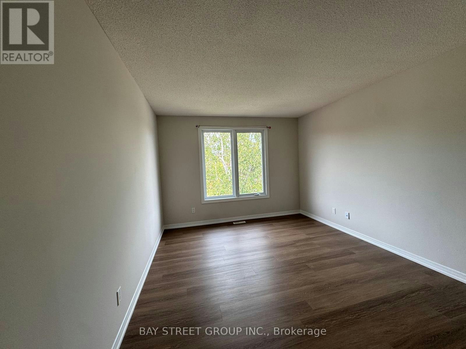 2034 Oxford Avenue, Oakville, ON, L6H 4K7 - 19