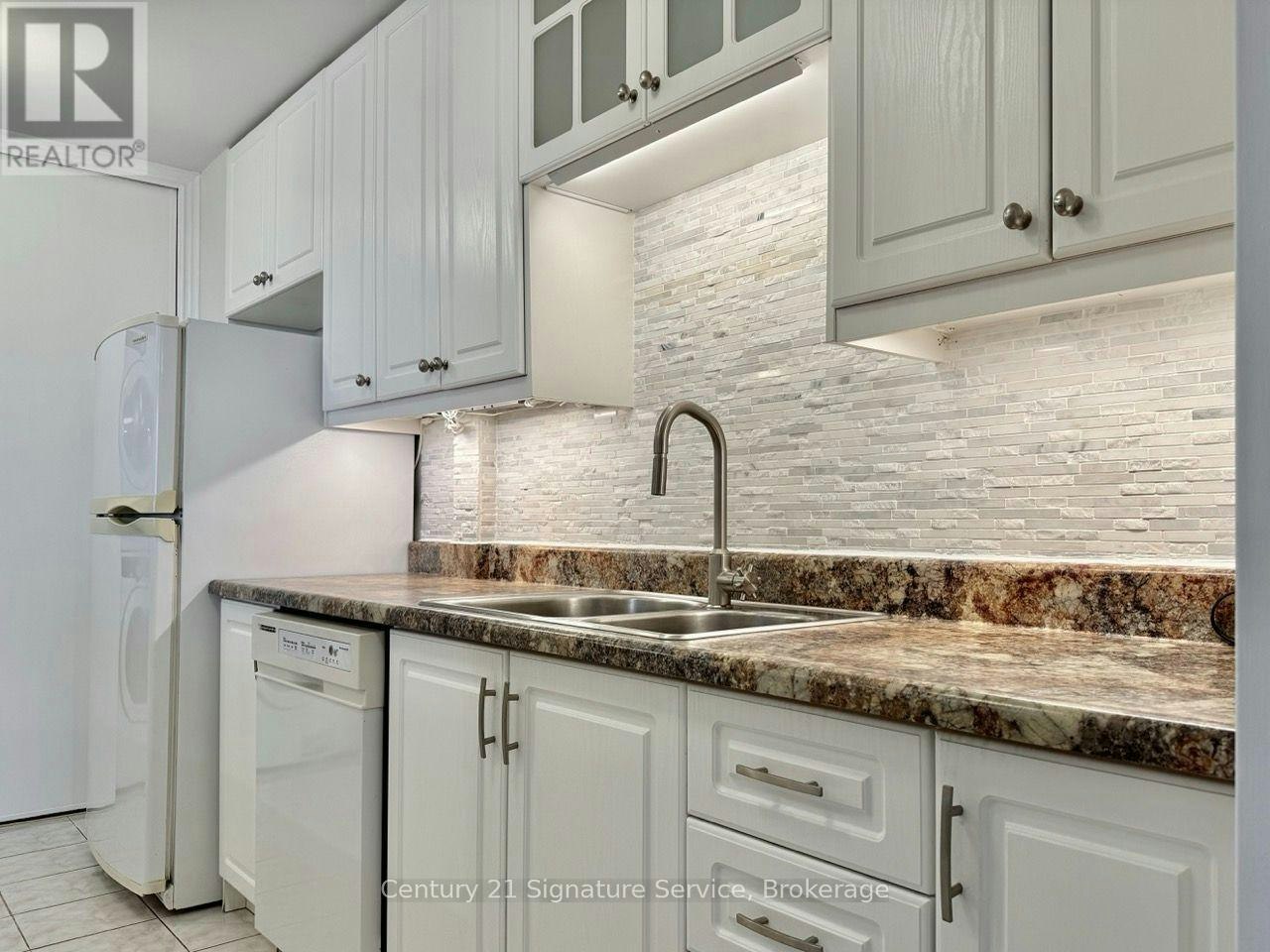 1107-3025 Frederica Drive, Mississauga, ON, L4Y 3A1 - 8