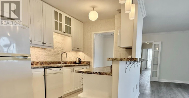 1107-3025 Frederica Drive, Mississauga, ON, L4Y 3A1 - 3