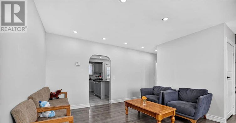 RIGHT Side 685717 2 Highway, Woodstock, ON, N4S 7V9 - 4