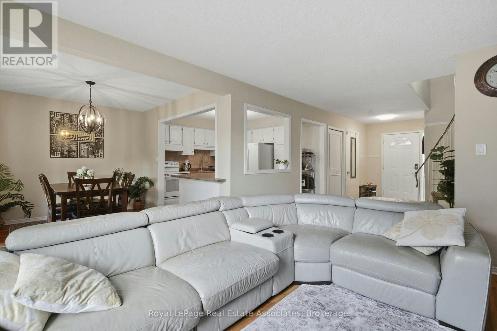1917-1693 Attawandaron Road, London, ON, N6G 3M7