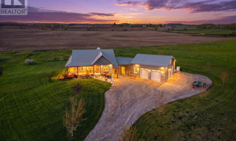 706249 Dufferin County 21 Road
