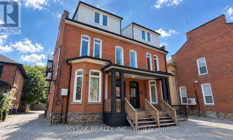 82-84 Welland Avenue