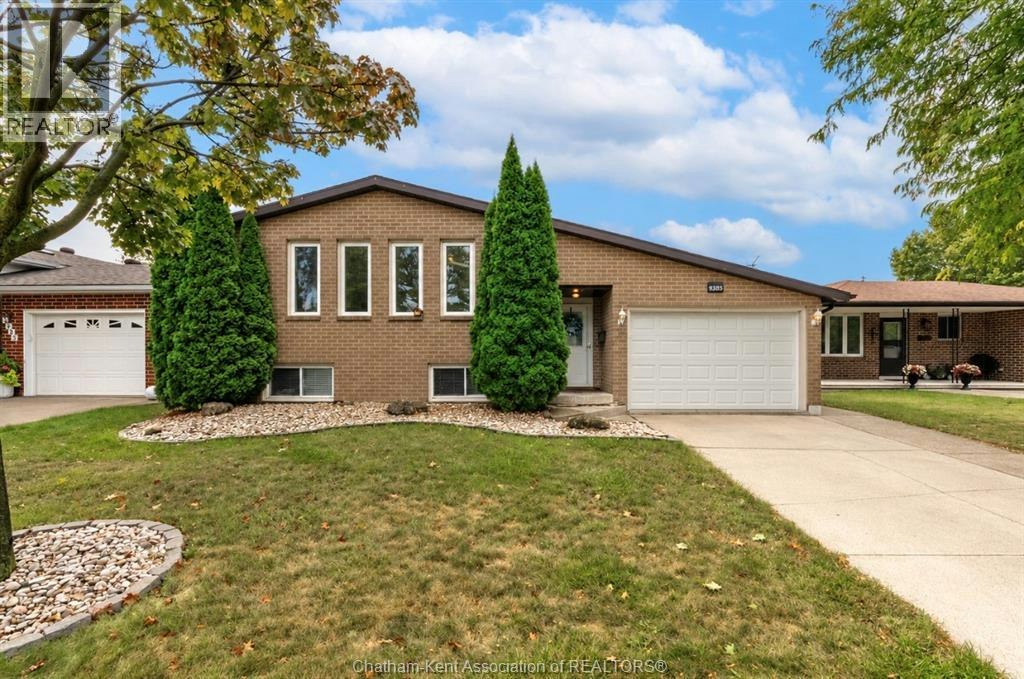 9385 Tamarack Street, Windsor, ON, N8R 1Y7