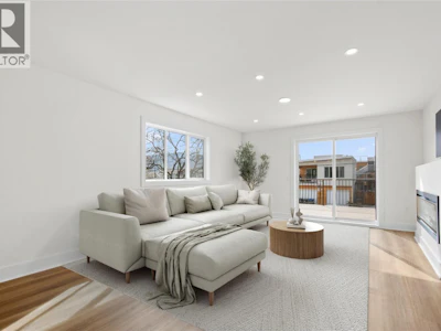 203-578 Lakeshore Drive - 4