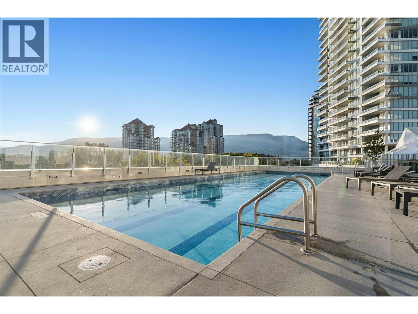 1401-1181 Sunset Drive, Kelowna, BC, V1Y 0L4