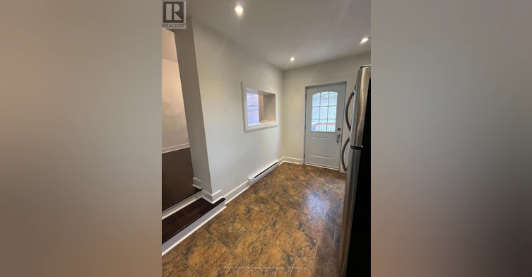 210 Mcdonnel Street, Peterborough, ON, K9H 2V9 - 10