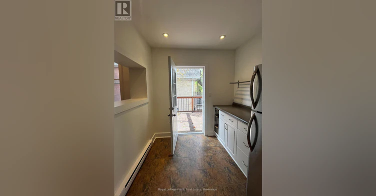 210 Mcdonnel Street, Peterborough, ON, K9H 2V9 - 11