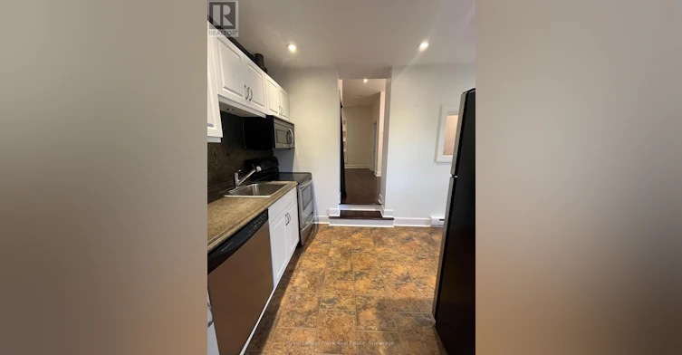 210 Mcdonnel Street, Peterborough, ON, K9H 2V9 - 13