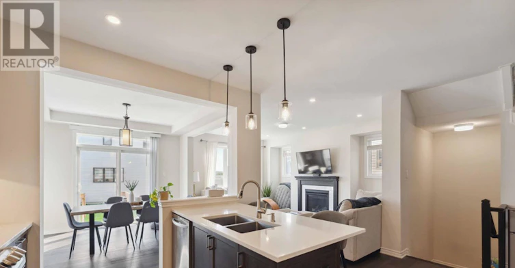 740 Brittanic Road, Ottawa, ON, K2V 0N7 - 7