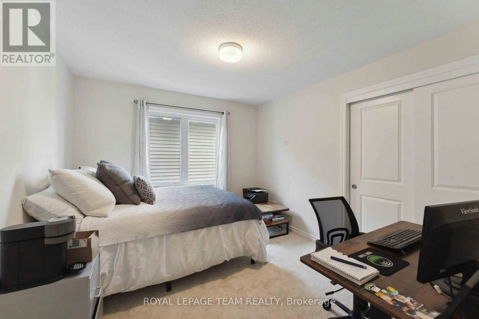 740 Brittanic Road, Ottawa, ON, K2V 0N7 - 20