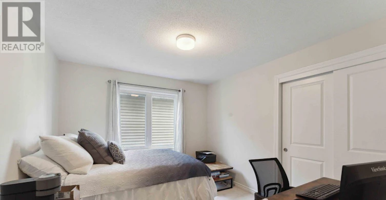 740 Brittanic Road, Ottawa, ON, K2V 0N7 - 20
