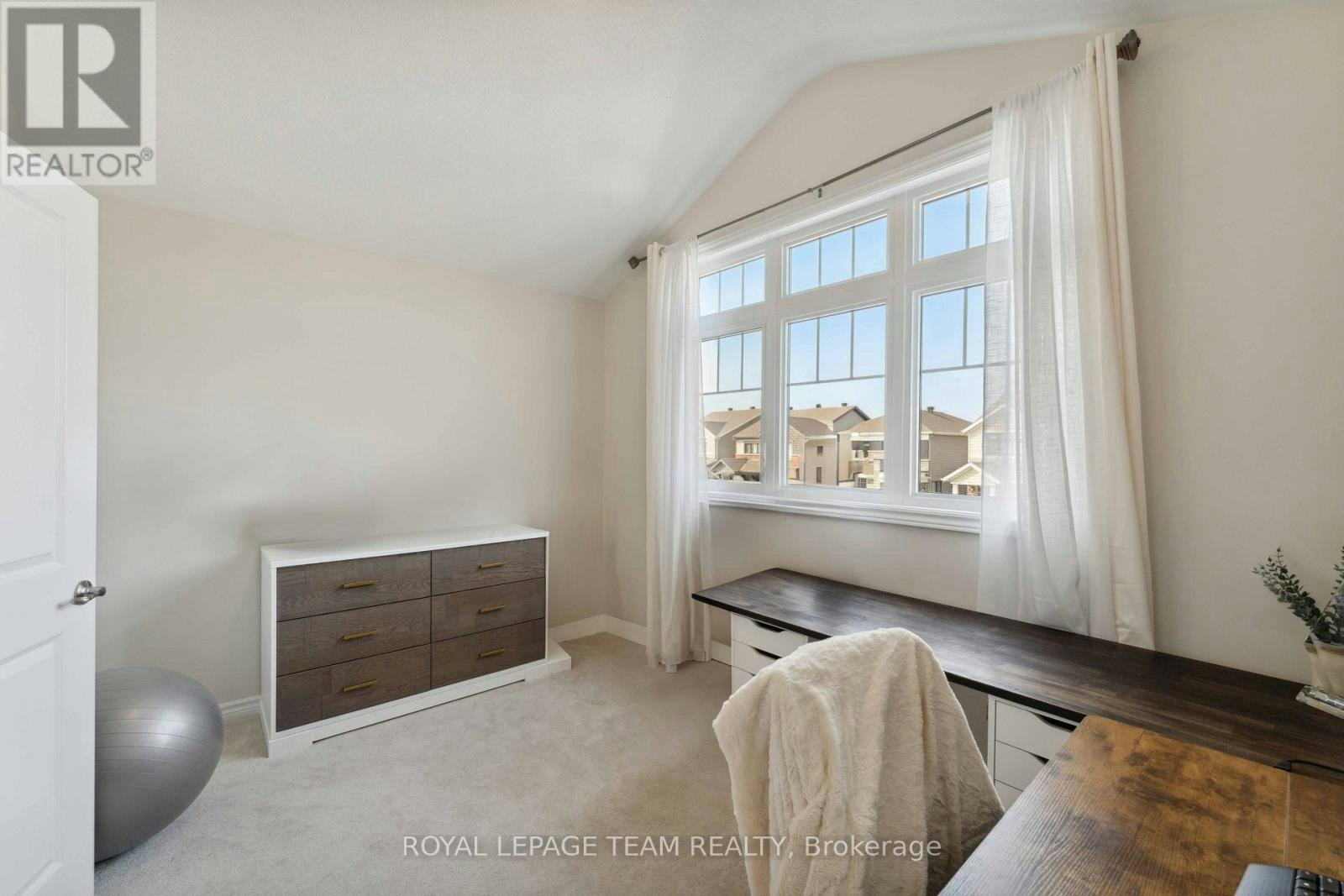 740 Brittanic Road, Ottawa, ON, K2V 0N7 - 25