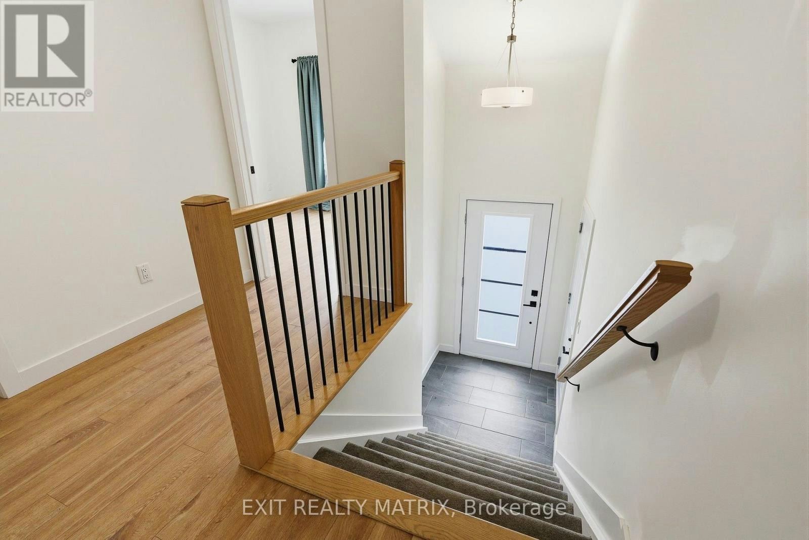 47 Cambridge Street, Limoges, ON, K0A 2M0 - 4