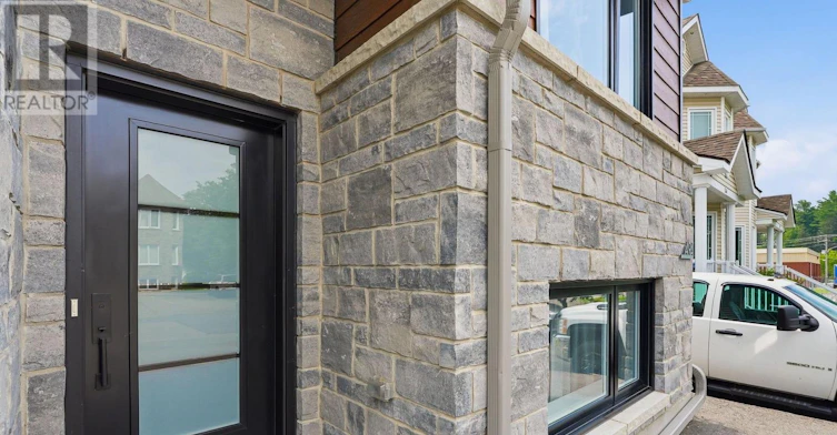 47 Cambridge Street, Limoges, ON, K0A 2M0 - 3
