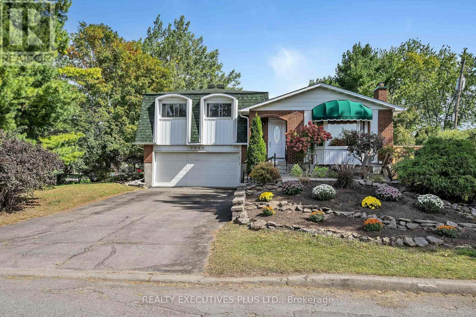 1533 Payette Drive, Ottawa, ON, K1E 1S8