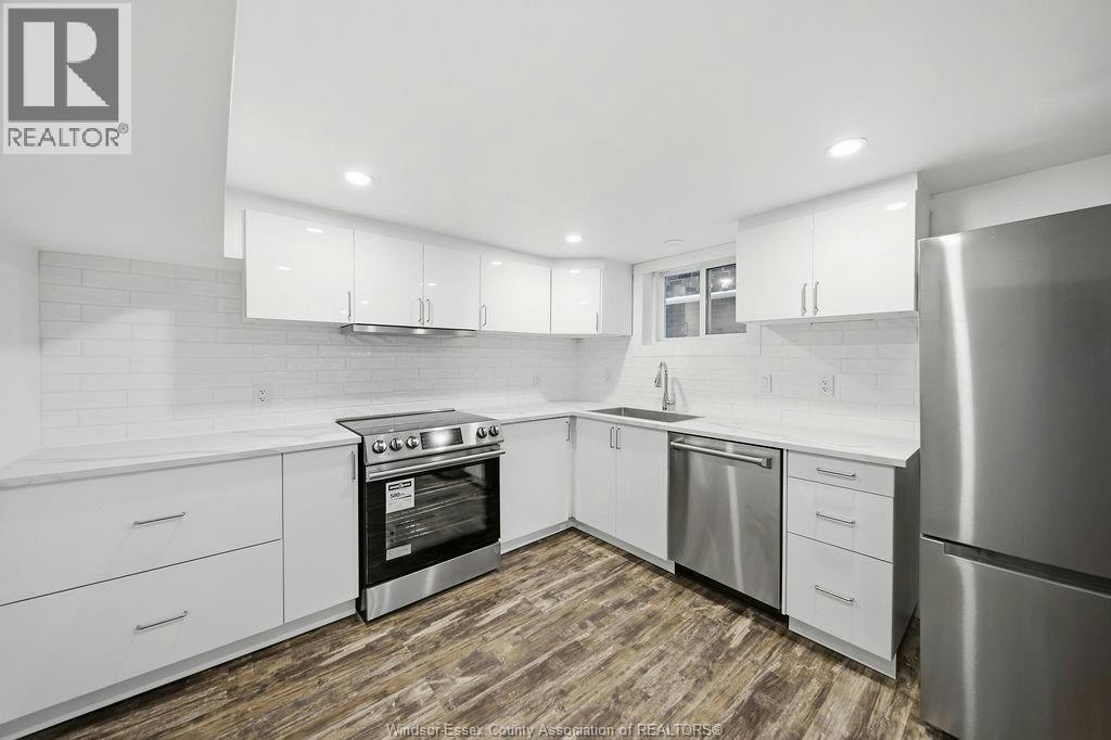 2-990 Victoria Avenue, Windsor, ON, N9A 4N5 - 9