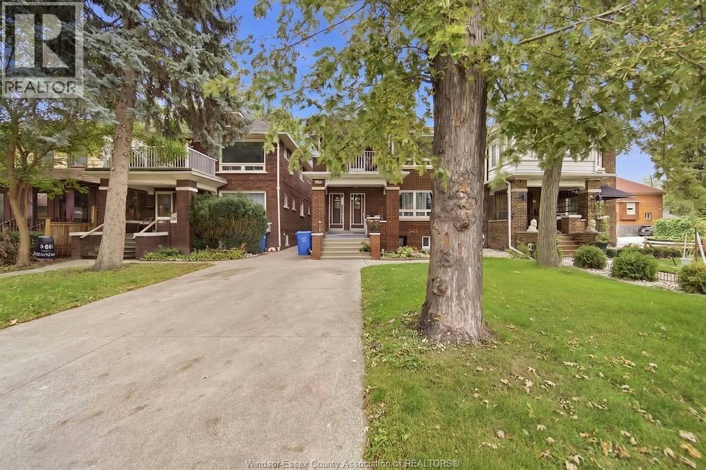 2-990 Victoria Avenue, Windsor, ON, N9A 4N5 - 2
