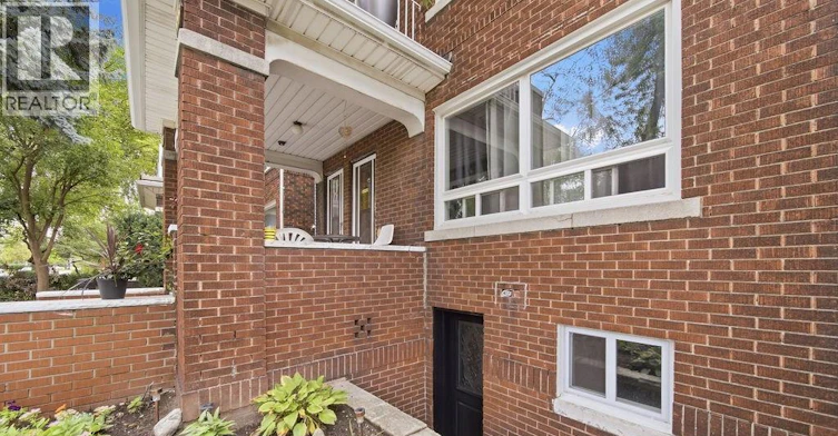 2-990 Victoria Avenue, Windsor, ON, N9A 4N5 - 4