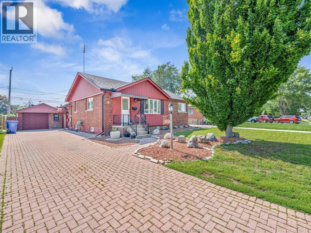 3551 Dominion Boulevard, Windsor, ON, N9E 2P1