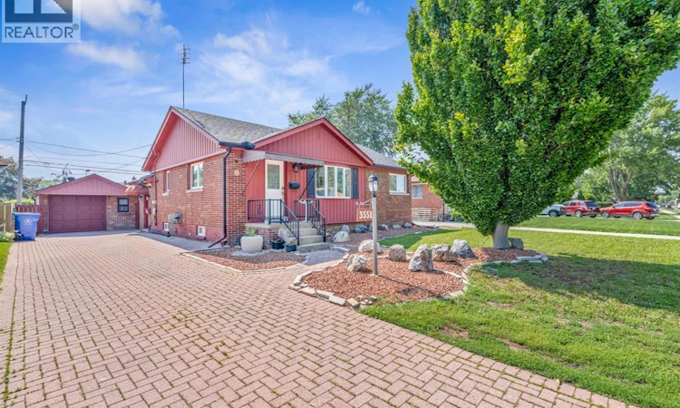 3551 Dominion Boulevard