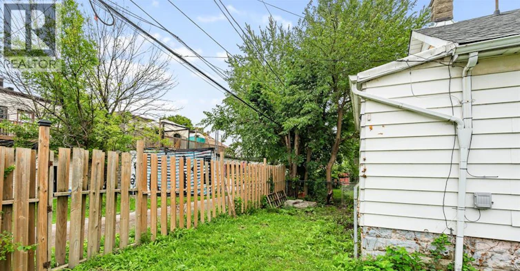 1016 Hickory Road, Windsor, ON, N8Y 3S1 - 22