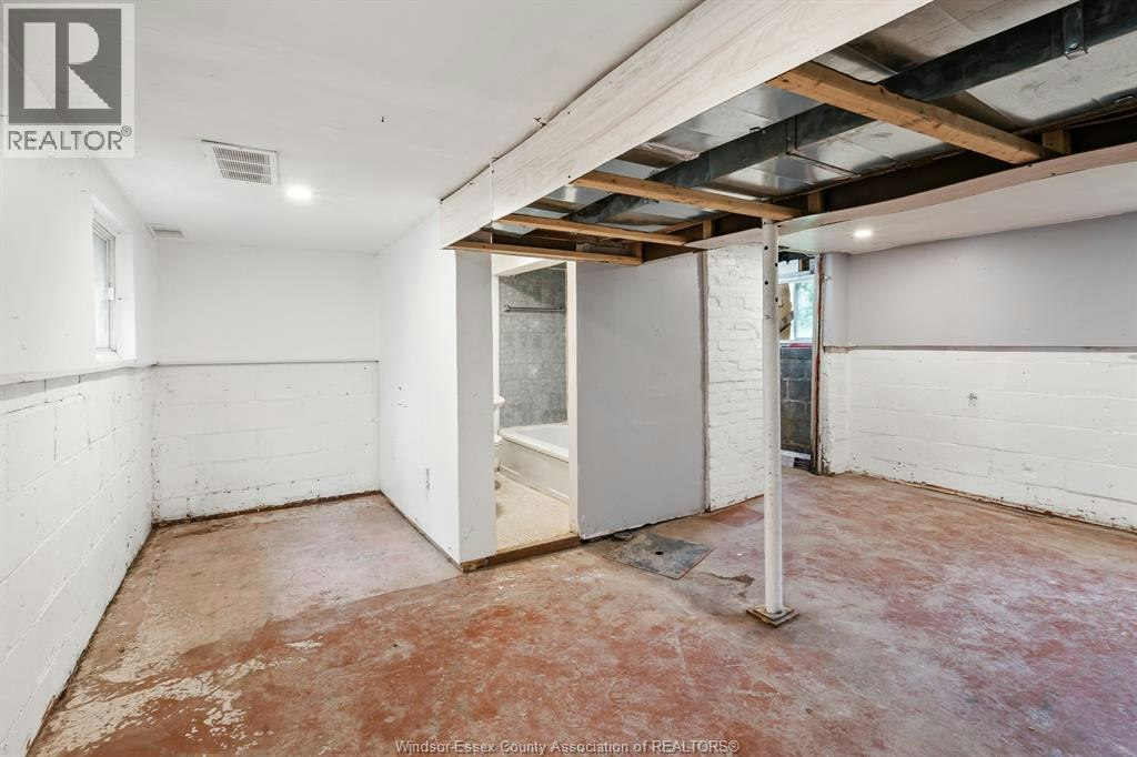 1016 Hickory Road, Windsor, ON, N8Y 3S1 - 17