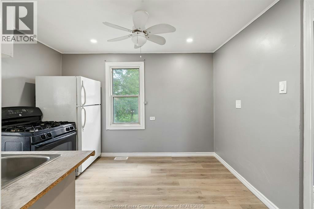 1016 Hickory Road, Windsor, ON, N8Y 3S1 - 9
