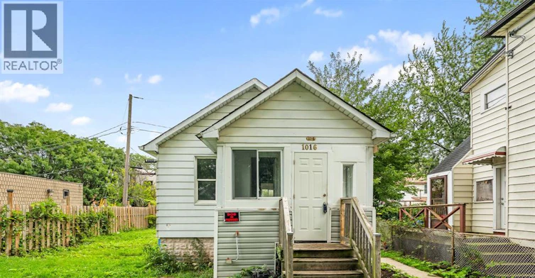 1016 Hickory Road, Windsor, ON, N8Y 3S1