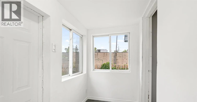 1016 Hickory Road, Windsor, ON, N8Y 3S1 - 4