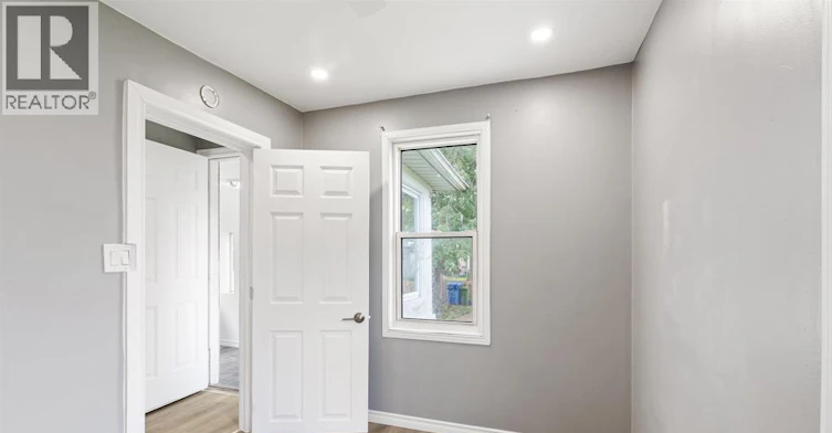 1016 Hickory Road, Windsor, ON, N8Y 3S1 - 6