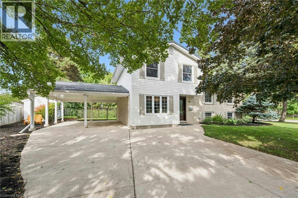 58 Bradley Drive, Kitchener, ON, N2A 1K5