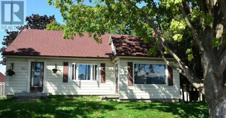 1680 Victoria West Street Street, Whitby, ON, L1P 2B4 - 3