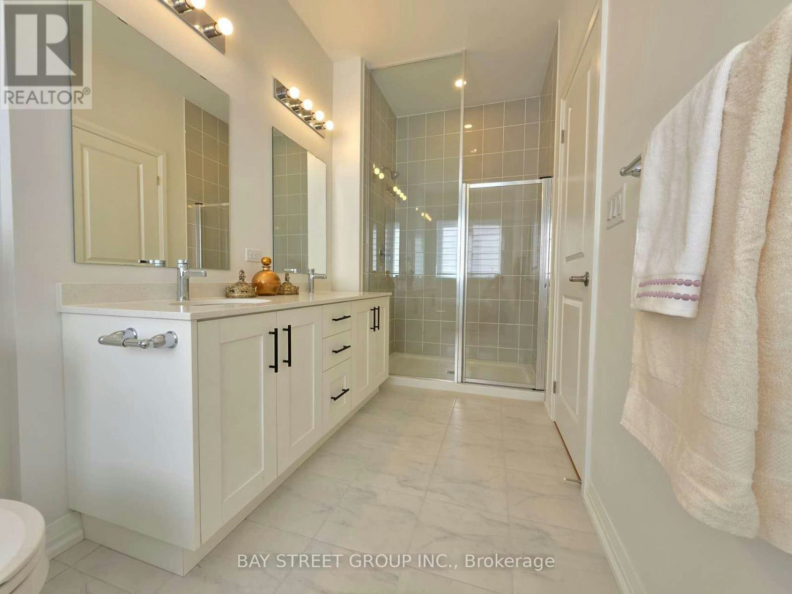 63 Sandels Avenue, Richmond Hill, ON, L4S 0M5 - 25