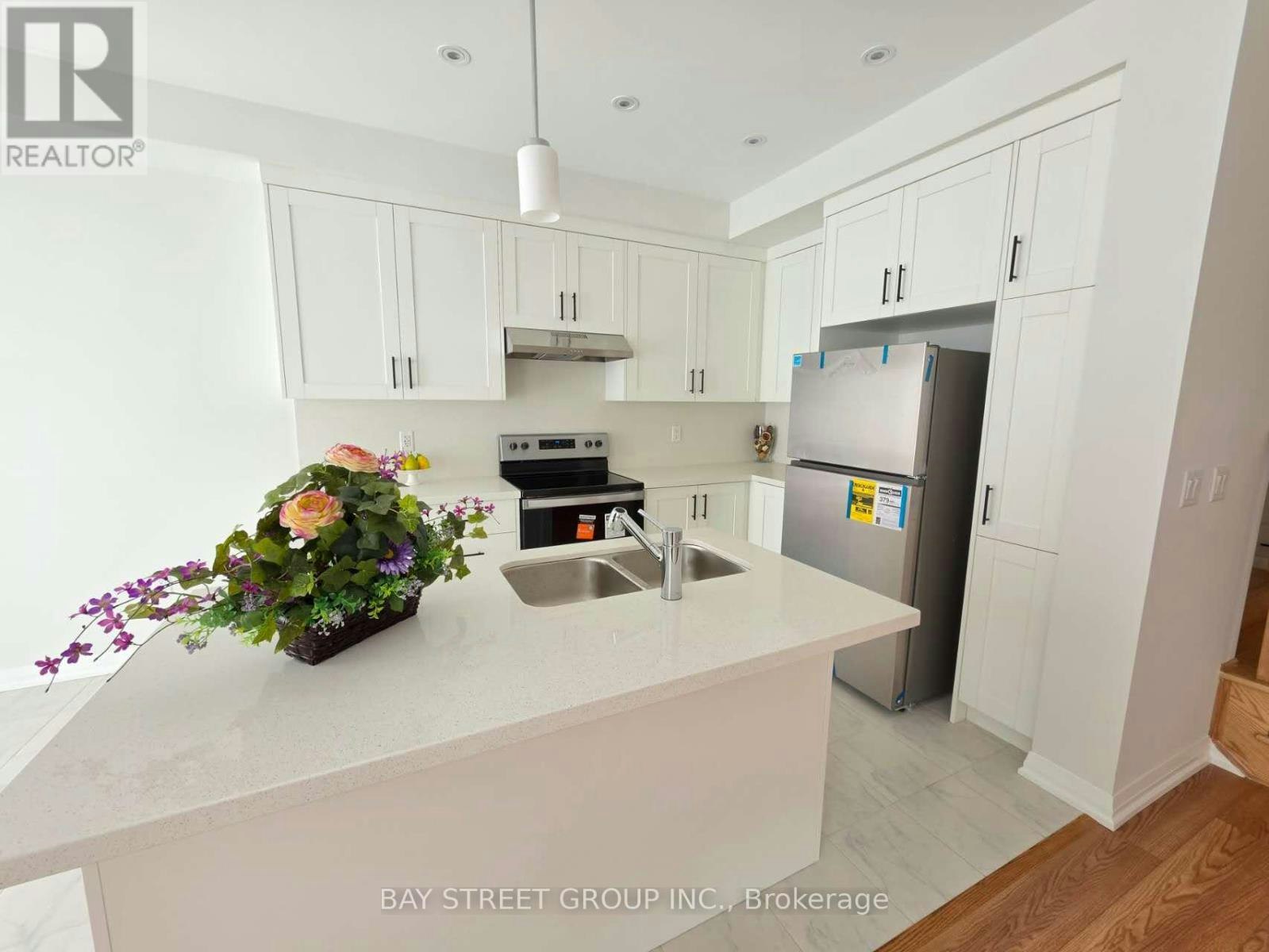 63 Sandels Avenue, Richmond Hill, ON, L4S 0M5 - 6