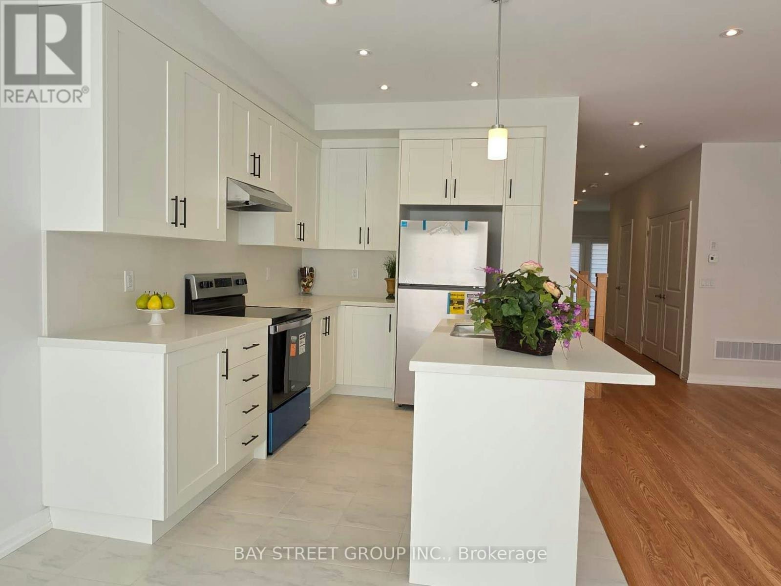 63 Sandels Avenue, Richmond Hill, ON, L4S 0M5 - 7