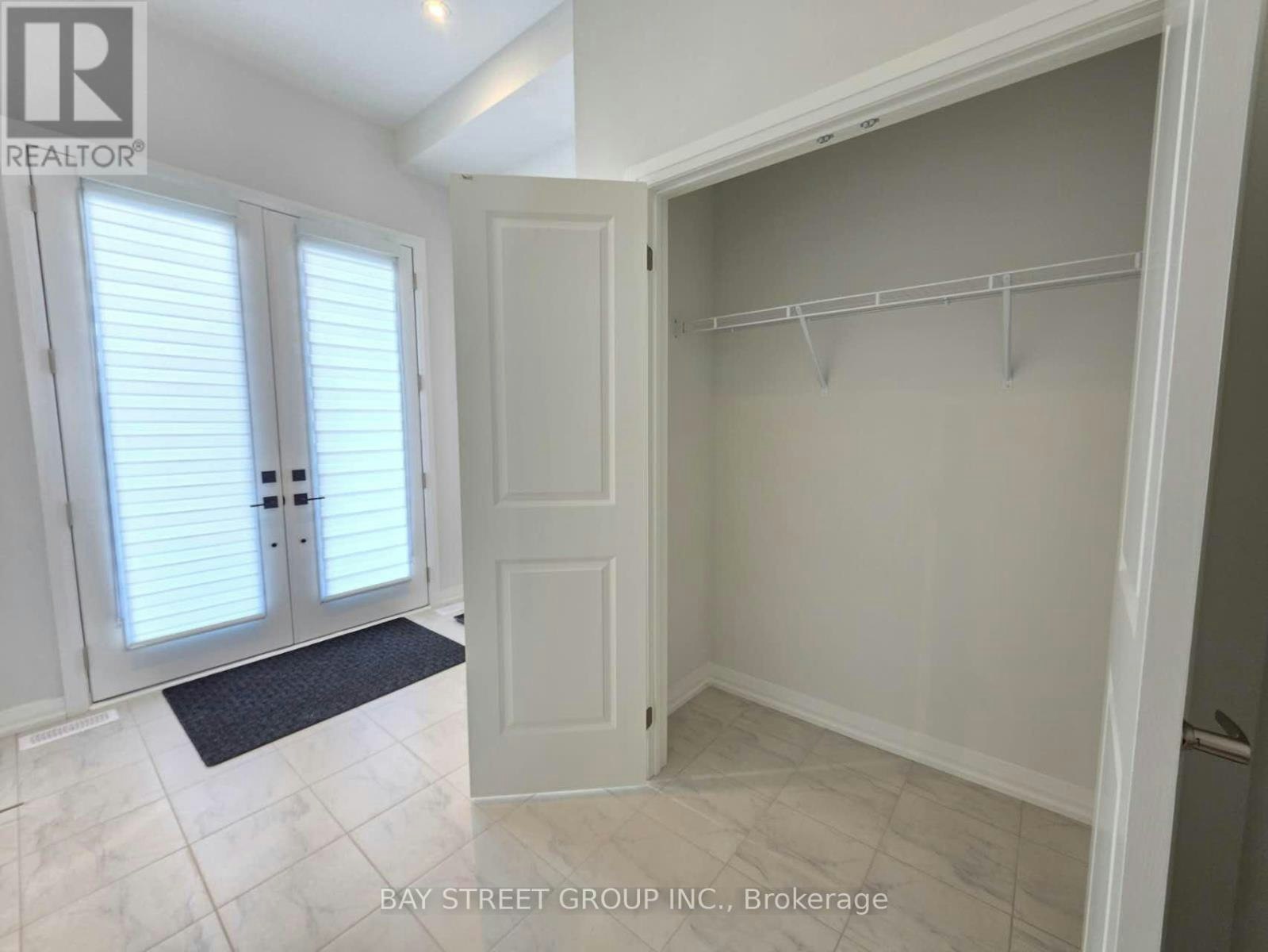 63 Sandels Avenue, Richmond Hill, ON, L4S 0M5 - 4