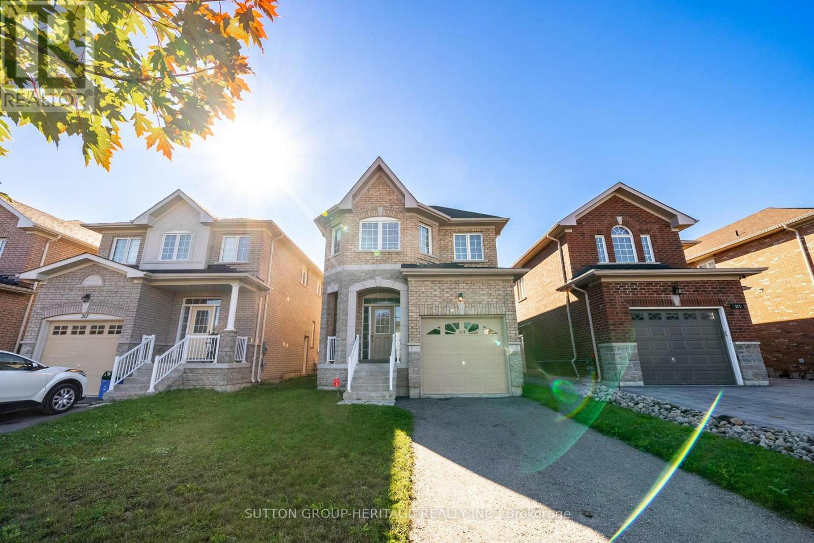 LOWER-319 Rita's Avenue, Newmarket, ON, L3X 2N2
